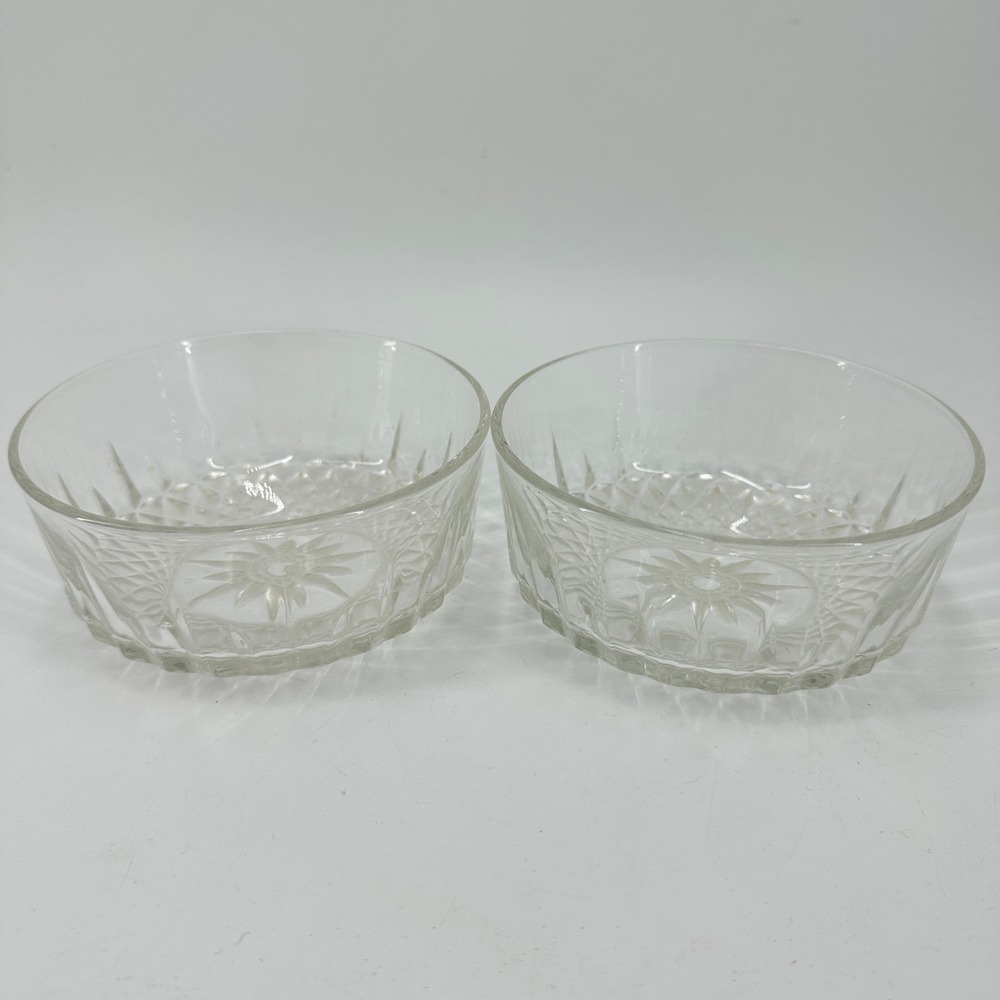 VINTAGE Arcoroc France Starburst Glass Bowls Set of 2 Diamond‎ Point Dessert MCM